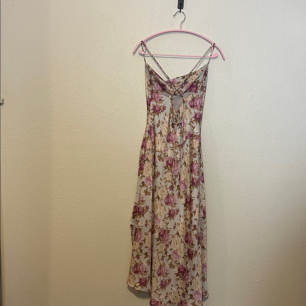 Astr Pink Floral Midi Slip Dress - Picture 6 of 8